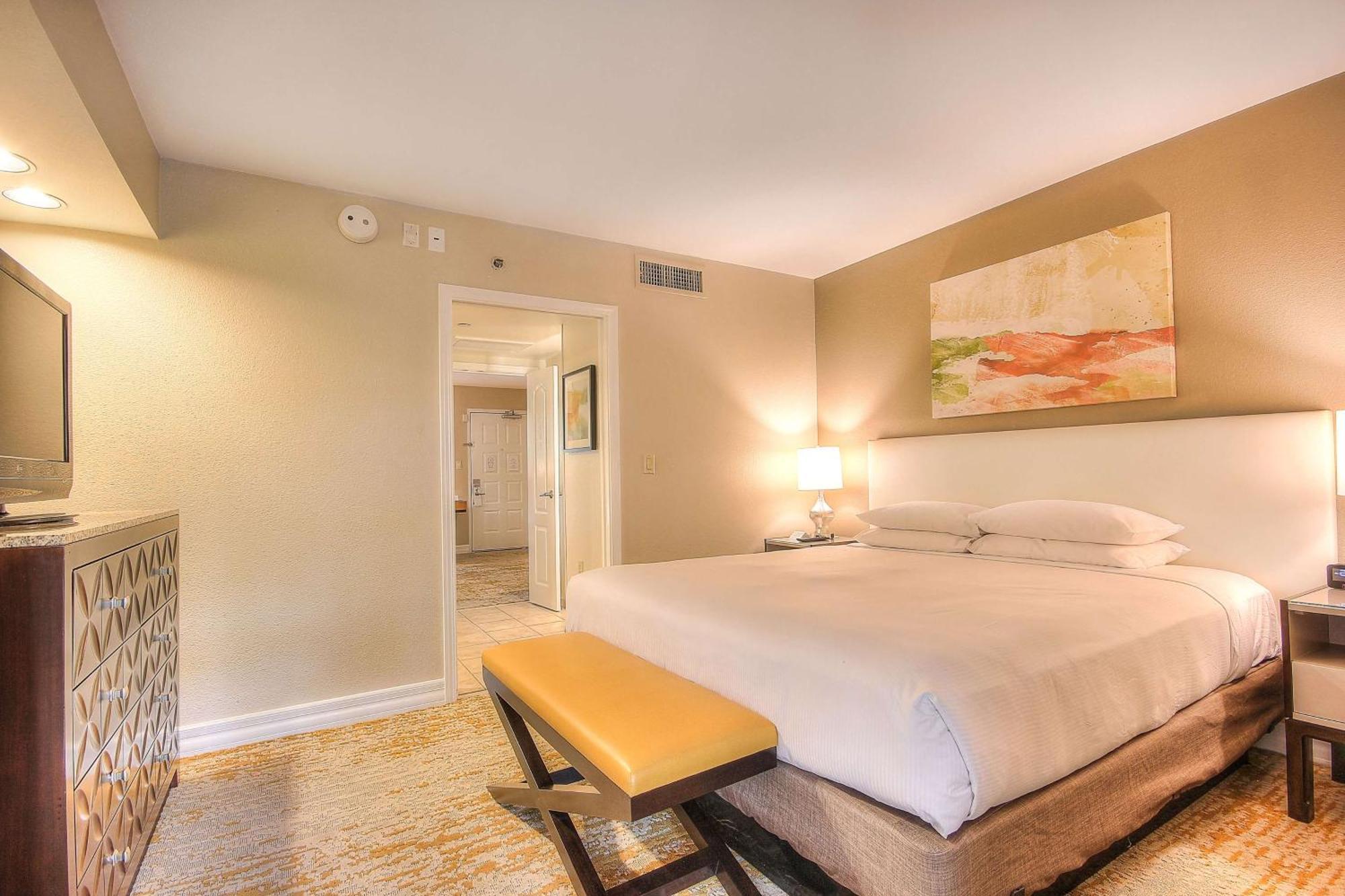 ฮิลตัน ฟีนิกซ์ รีสอร์ต แอต เดอะพาร์ค Hotel ภายนอก รูปภาพ