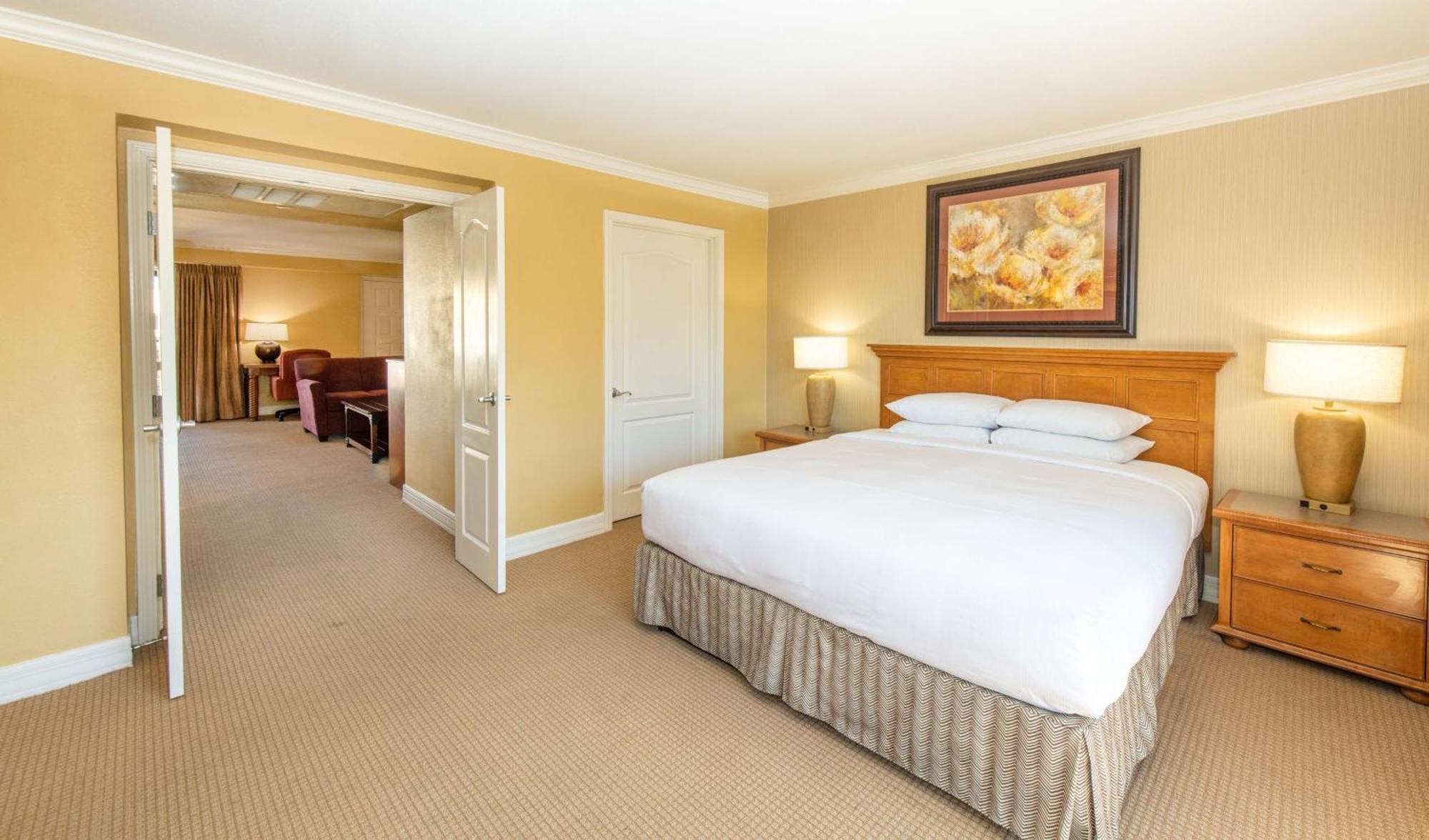 ฮิลตัน ฟีนิกซ์ รีสอร์ต แอต เดอะพาร์ค Hotel ภายนอก รูปภาพ